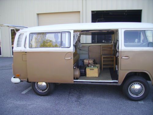 1972 vw bay window bus with sleeper sofa 1600cc engine new tires  no reserve wow