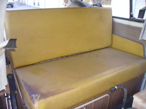 1972 VW Bay Window Bus With Sleeper Sofa 1600CC Engine New Tires  NO RESERVE WOW, image 16