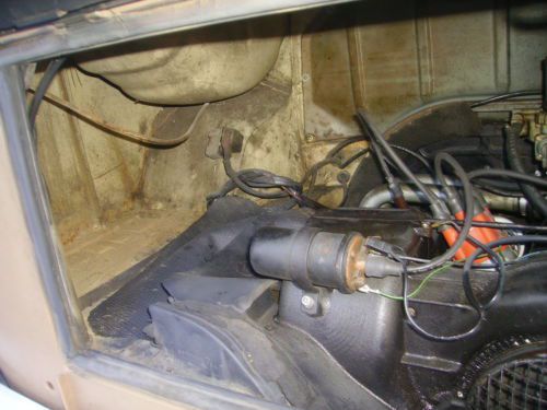 1972 VW Bay Window Bus With Sleeper Sofa 1600CC Engine New Tires  NO RESERVE WOW, image 22