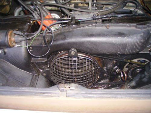 1972 VW Bay Window Bus With Sleeper Sofa 1600CC Engine New Tires  NO RESERVE WOW, image 24