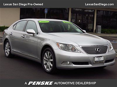 4dr sdn lwb navigation/bluetooth/rear camera/park assist/adv park guide/m.levins