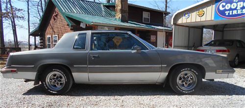 1985 oldsmobile cutlass 442. t-top car. unrestored, driver. very nice car. fast!