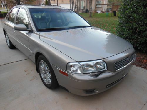 2005 volvo s80 2.5t awd incredible condition inside and out must see