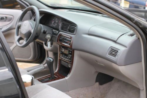1999 nissan altima gxe sedan 4-door 2.4l