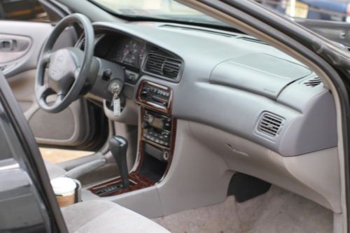 1999 nissan altima gxe sedan 4-door 2.4l