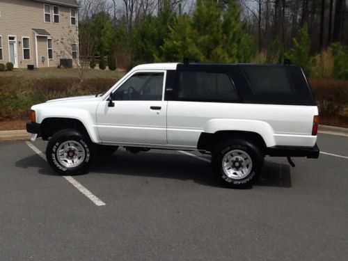 1985 Toyota 4Runner DLX Sport Utility 2-Door 2.4L, US $7,500.00, image 2