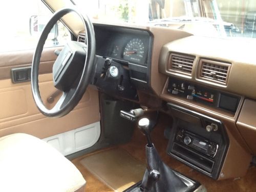 1985 Toyota 4Runner DLX Sport Utility 2-Door 2.4L, US $7,500.00, image 9