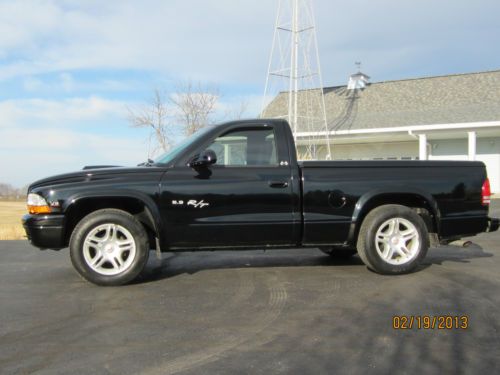 2000 dodge dakota r/t standard cab pickup 2-door 5.9l low miles