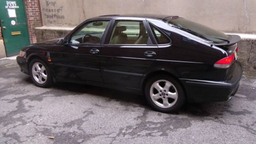 2000 saab 9-3 se hatchback 4-door 2.0l