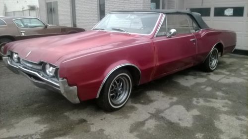 1967 oldsmobile cutlass supreme convertible