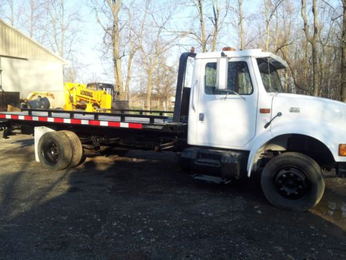 1996 international 4700 rollback towtruck