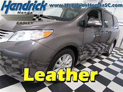 2013 toyota sienna 100k p/t warranty, 8100 miles!