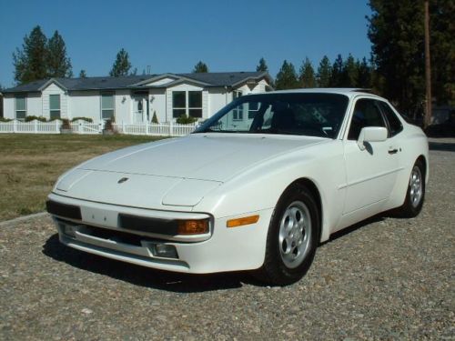 1988 porsche coupe 944 1 owner- low miles! moonroof- like new!!! all documents!