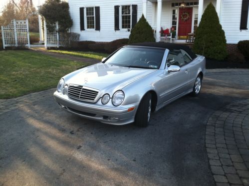 2001 mercedes-benz clk320 base convertible 2-door 3.2l