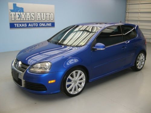 We finance!!!  2008 volkswagen r32 awd roof heated leather xenon texas auto