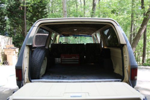 1987 Chevy 3/4 ton 4x4 Suburban, US $4,500.00, image 10