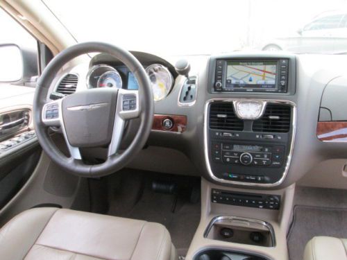 11 GOLD 3.6L V6 LEATHER NAVIGATION DVD MILES:27K SUNROOF 3RD ROW MINIVAN, image 20