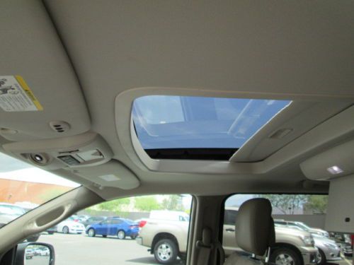 11 GOLD 3.6L V6 LEATHER NAVIGATION DVD MILES:27K SUNROOF 3RD ROW MINIVAN, image 22