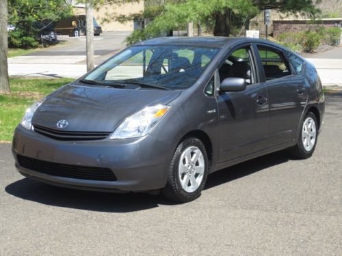 2009 toyota prius hybrid! only 58k miles! gas economical! must sell!