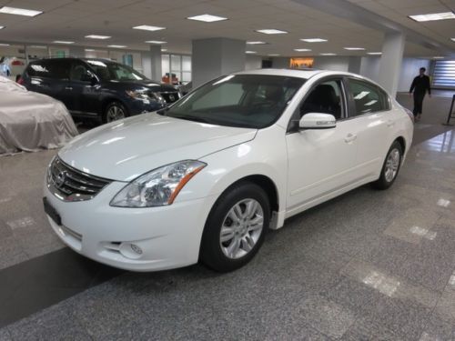 2011 nissan 2.5 s