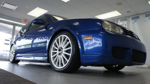 2004 volkswagen golf r32 hatchback 2-door 3.2l vr5 mk4