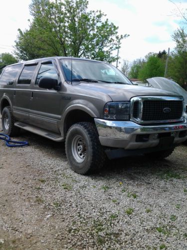 2002 limited edition ford excursion