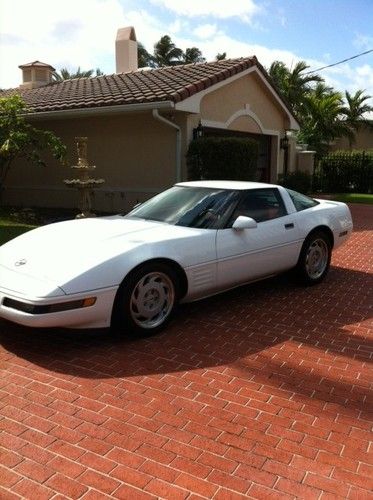 1991 chevrolet corvette zr-1 hatchback 2-door 5.7l
