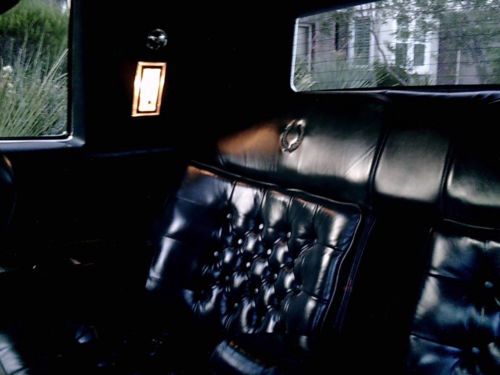 1985 Eldorado BIARRITZ - Cotillion White - Dark Blue Leather, US $7,995.00, image 12