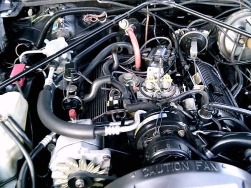 1985 Eldorado BIARRITZ - Cotillion White - Dark Blue Leather, US $7,995.00, image 15