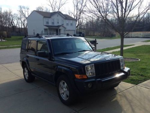 2006 jeep commander - base - 4.7l - 3rd row seat - luggage rack  104k miles