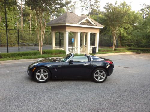 06 pontiac solstice 2 owners 5 speed manuel trasm