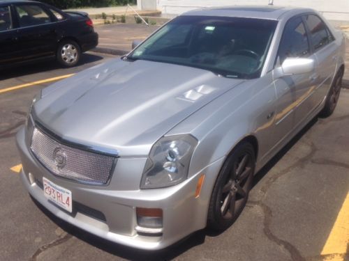 2005 cadillac cts v sedan 4-door 5.7l