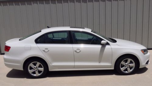 2011 volkswagen jetta tdi sedan 4-door 2.0l