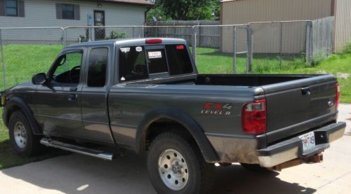 2004 ford ranger xlt extended cab pickup 4-door 4.0l