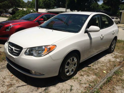 2010 hyundai elantra se sedan 4-door 2.0l