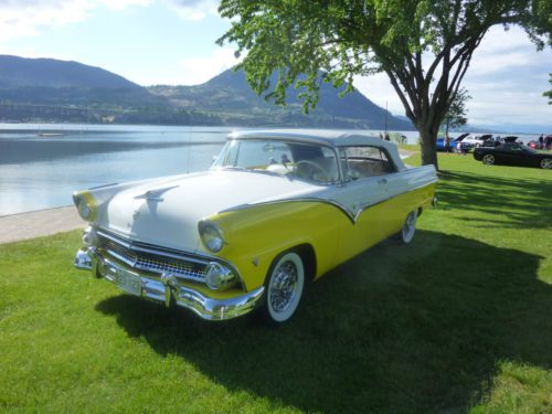 1955 ford sunliner