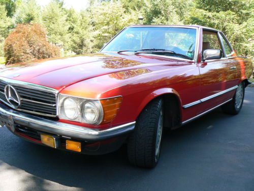 1985 european version 500 sl mercedes benz 64,000 mi. nice,clean,straght, driver