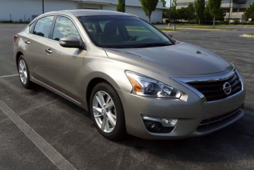 2013 nissan altima 2.5 sl low miles fully loaded, no reserve!!
