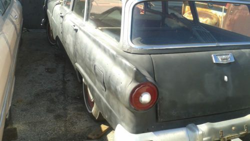 1957 Ford Fairlane Wagon runs great a/c good daily driver or restoration project, image 3