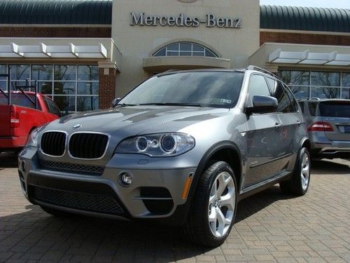 2012 x5 xdrive 35i navigation,  bluetooth, sat radio