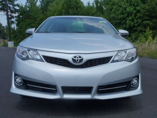 2014 toyota camry se