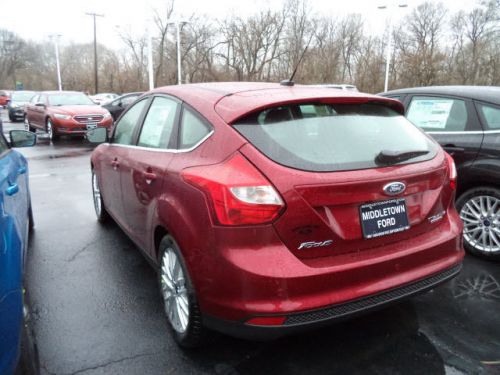 2014 ford focus titanium