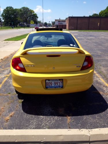 2002 dodge neon good condition! yellow, 100,000+ miles