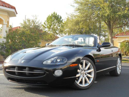 Xk8 convertible,4.2l, black/cashmere, xenons,nav, gorgeous great driving car!!!!