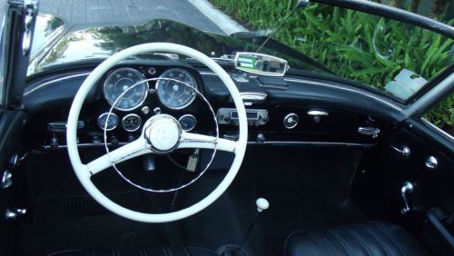 1959 MERCEDES BENZ 190 SL. TRIPLE BLACK. EXCELLENT CONDITION. SECOND OWNER CAR!!, image 5