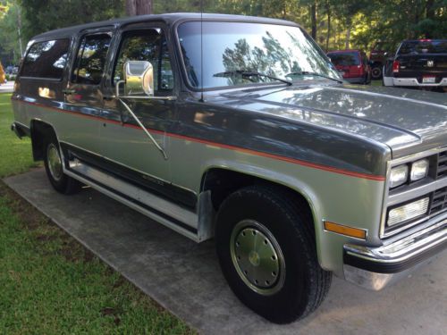 1990 chevy suburban 2500 with 454 engine (3/4 ton)