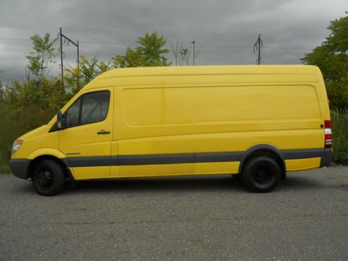 2007 dodge sprinter 3500 mb turbo deisel!! 170&#039;&#039; wb!! super high top!! 1owner!!