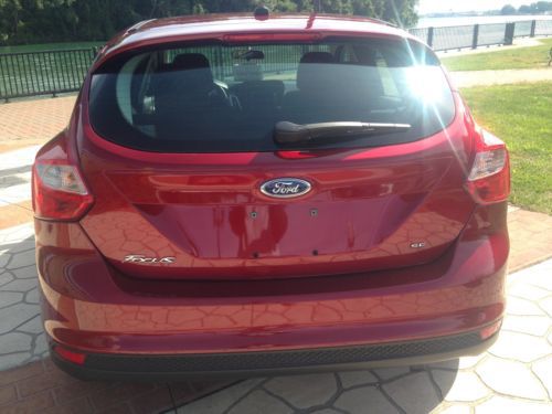 2014 Ford Focus SE Hatchback 5-Day No Reserve Runs and Drives Perfect Ready 4 U!, image 4