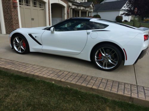 2014 chevrolet corvette stingray 3lt z51 coupe loaded with options and low miles