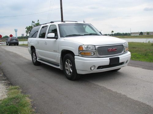 2004 gmc yukon xl, denali awd, fully loaded, 3rd seat, leather, roof, nav